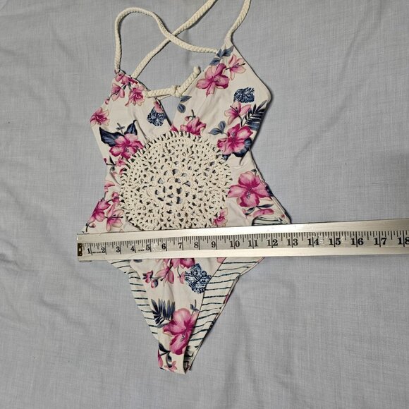 Frankies Bikinis Poppy One Piece Swimsuit Women Size M White - Picture 13 of 14